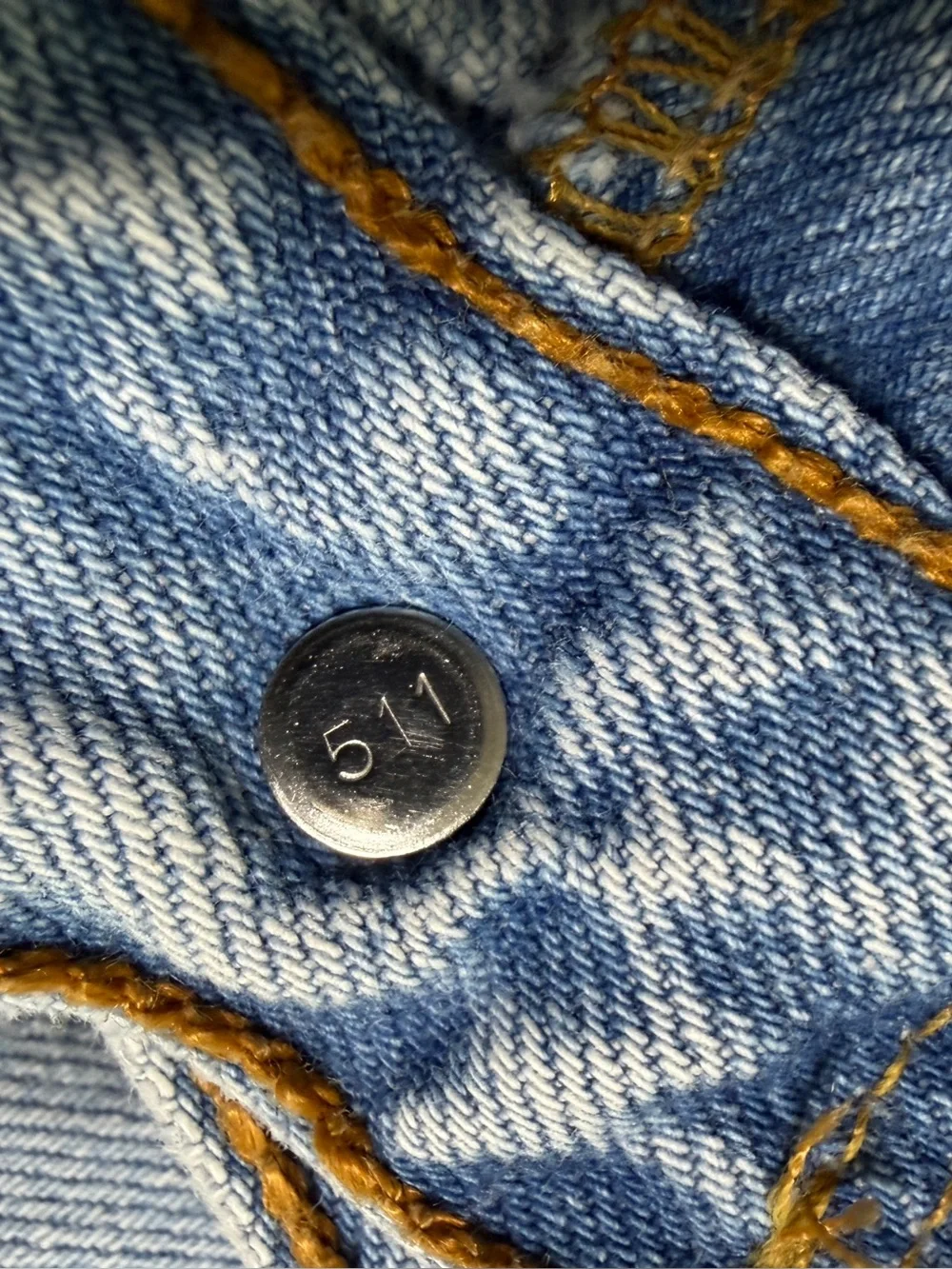 1999 Levi's 501 Straight Button Fly Med Wash Actual Size 34 X 29 READ DESCRIP